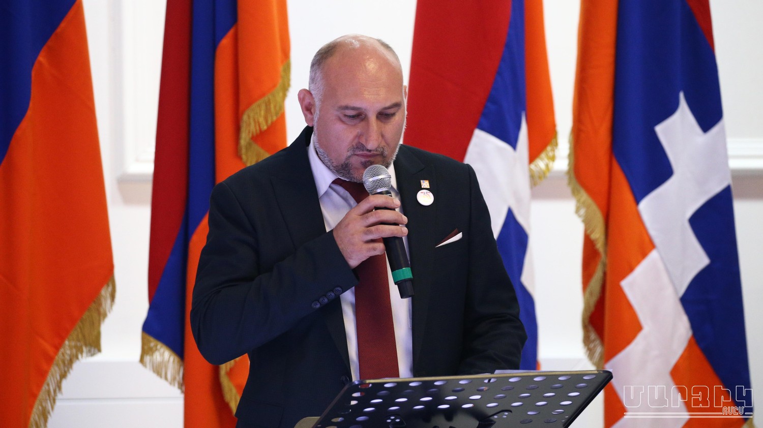 ՊԻՏԻ ԲԱՐՁՐԱՆԱՆՔ ՈՒ ԲԱՐՁՐԱՑՆԵՆՔ ՅԱՆՈՒՆ ՀԱՅՈՒԹԵԱՆ ԱՌԱՒԵԼ ԼԱՒ  ՈՒ ՅԱՂԹԱԿԱՆ ԱՊԱԳԱՅԻ